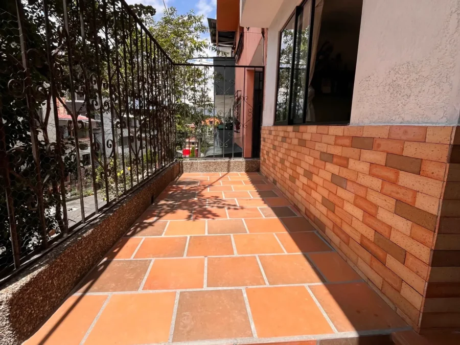 Reforma Fachada · Las Flores, Las Flores, Envigado — imagen 2 de 4